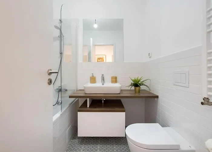 Blue Lagoon-1 Br Amazing Balcony Appartamento Bucarest