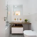 Blue Lagoon- 1 Bedroom Amazing Balcony شقة بوخارست