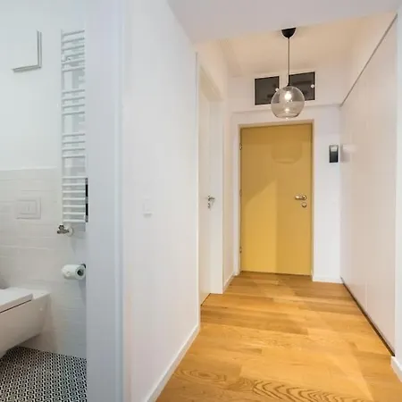 Apartment Blue Lagoon- 1 Bedroom Amazing Balcony