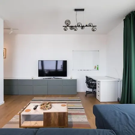 Apartment Blue Lagoon- 1 Bedroom Amazing Balcony Bucharest