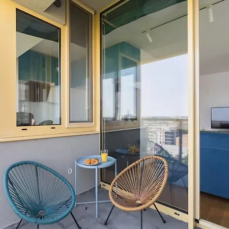 Apartment Blue Lagoon- 1 Bedroom Amazing Balcony