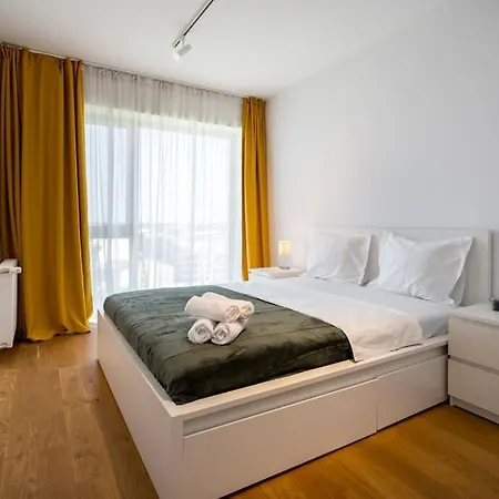 Apartment Blue Lagoon- 1 Bedroom Amazing Balcony *