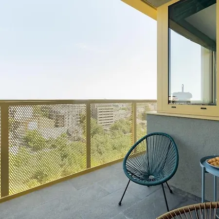 Blue Lagoon- 1 Bedroom Amazing Balcony Apartamento